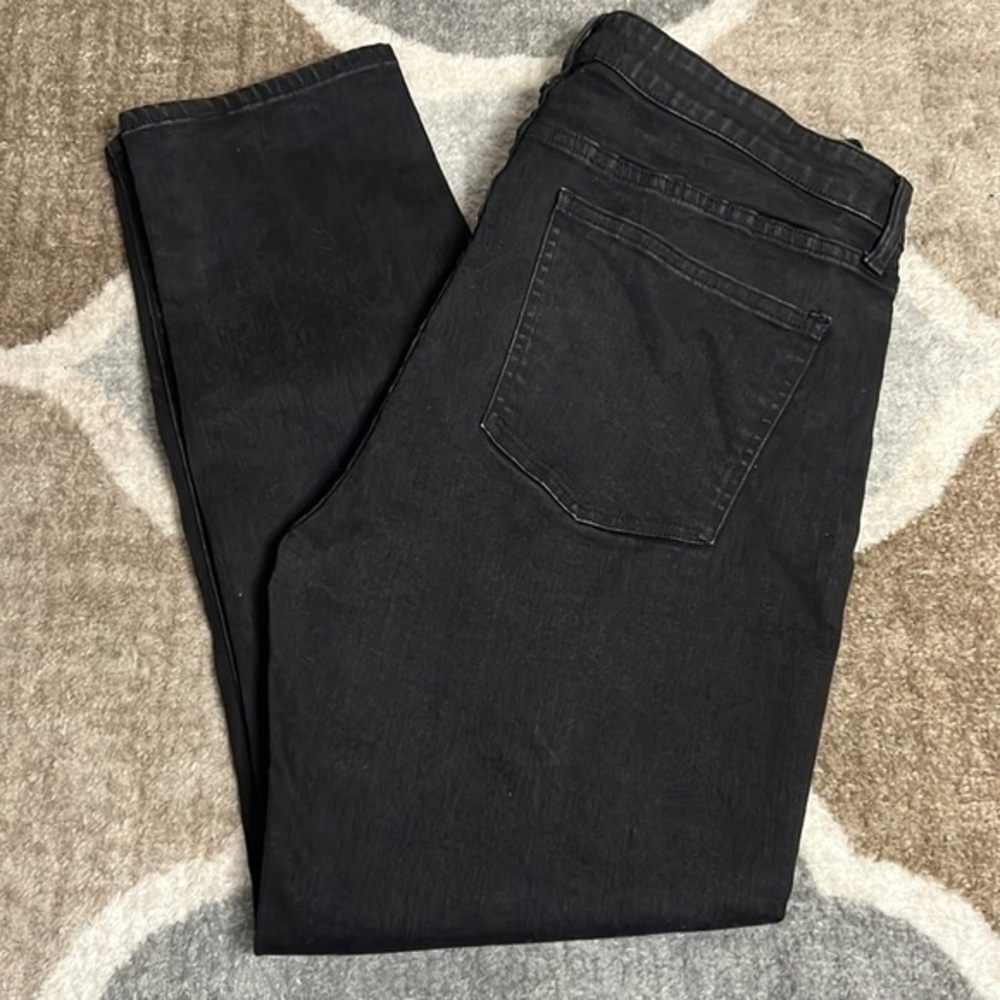 Uniqlo Black Straight Leg Denim Jeans
